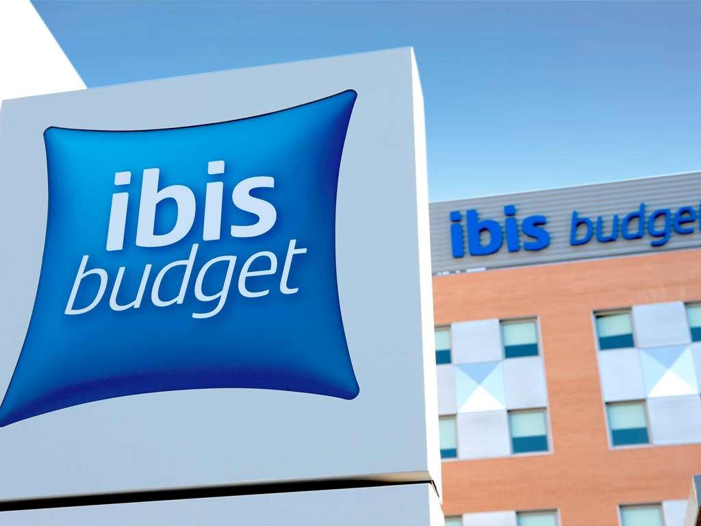 Hotel Ibis Budget Lleida Exterior foto